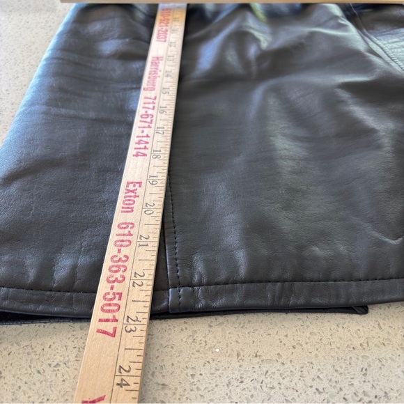 Byrnes & Baker Vintage Sexy Genuine Black Leather Pencil Skirt Women's Size 8 - Picture 11 of 13
